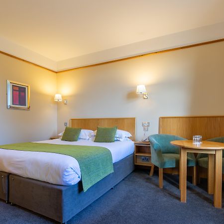 Tullamore Court Hotel Extérieur photo